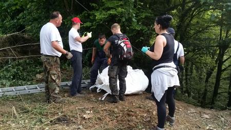 Sanacija črnega odlagališča – Banova jama 133